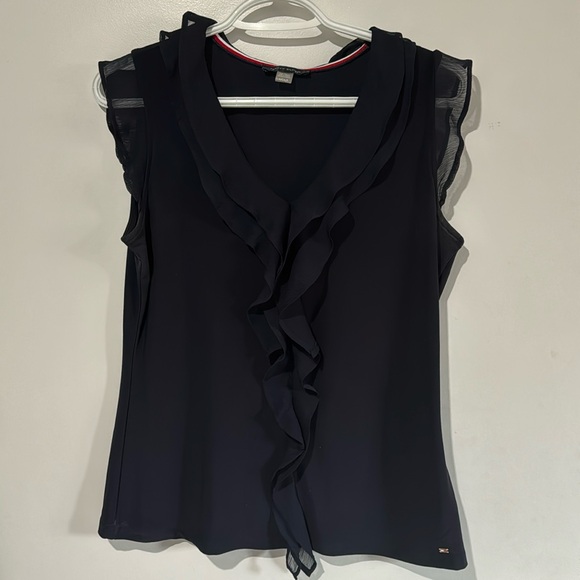Tommy Hilfiger v neck ruffle top - Picture 1 of 7